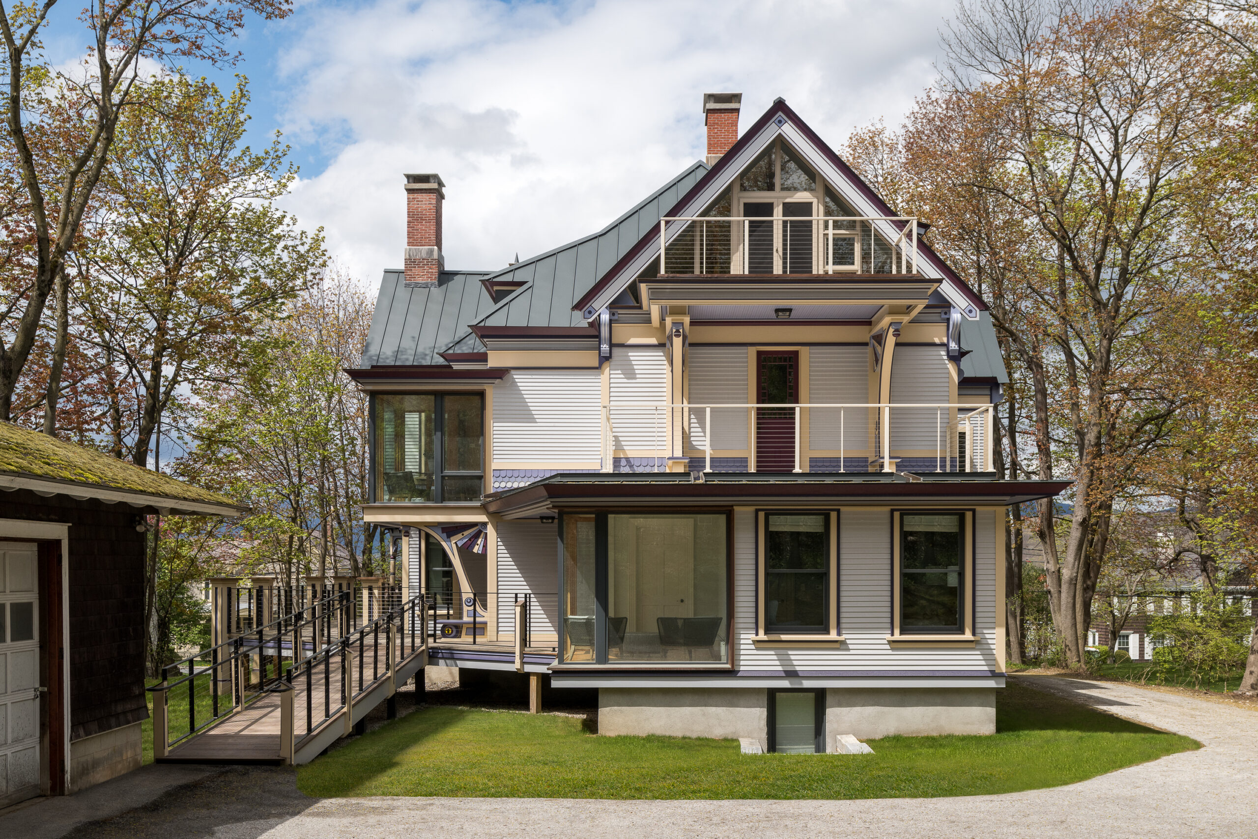SoberDistrict_Exterior-27